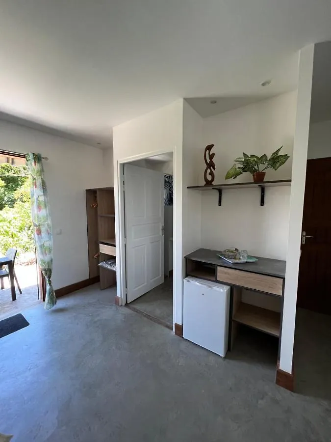Appartement Bois Banane Lamentin 0*,
